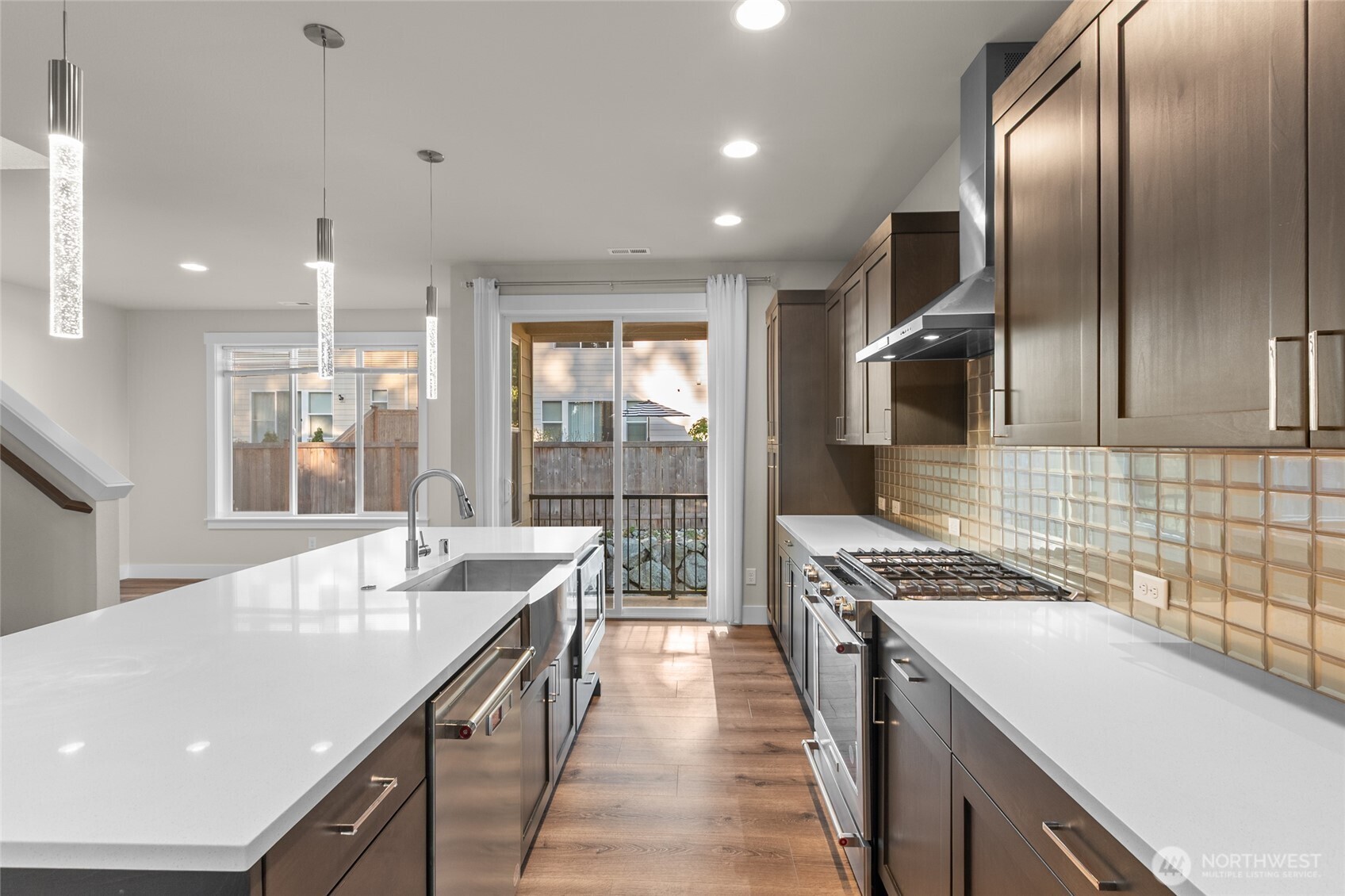 23205 89th Avenue W Unit: 8