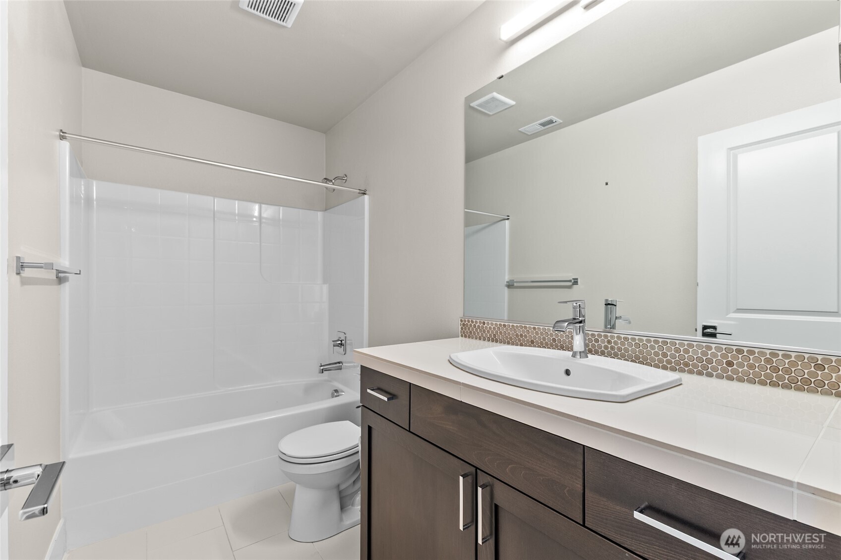 23205 89th Avenue W Unit: 8