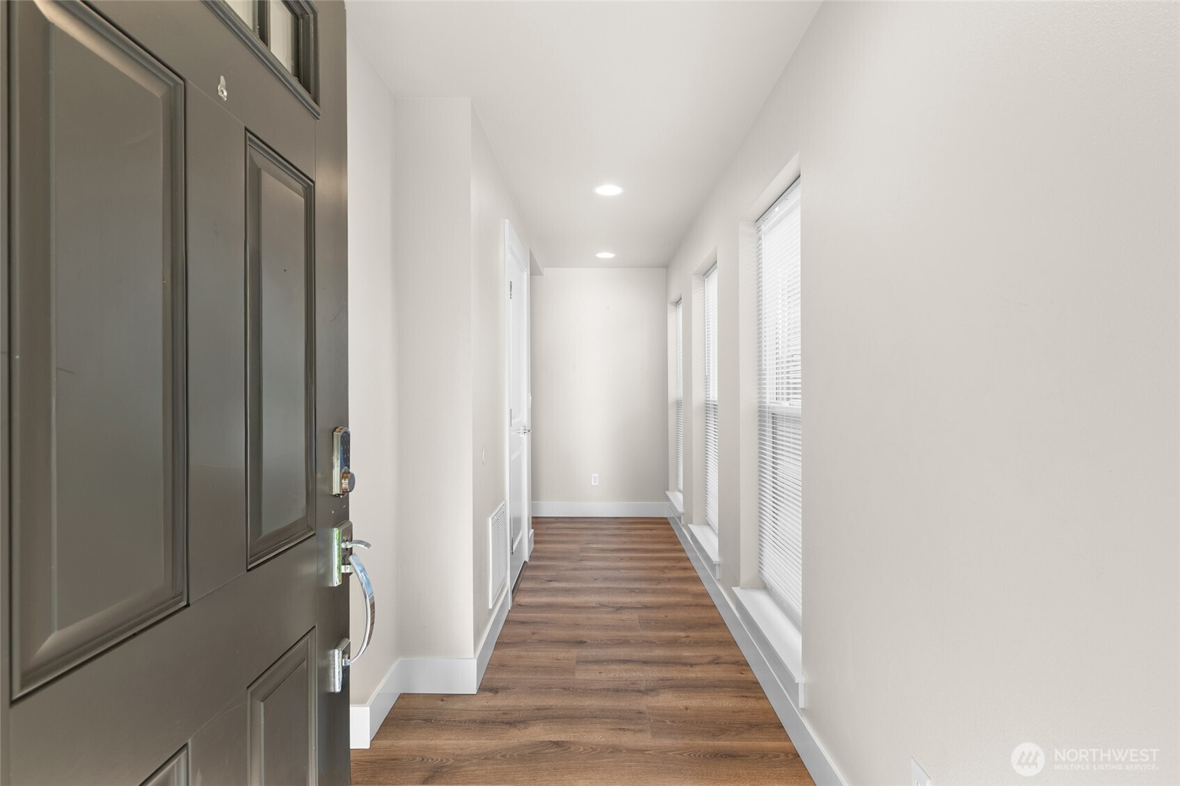 23205 89th Avenue W Unit: 8