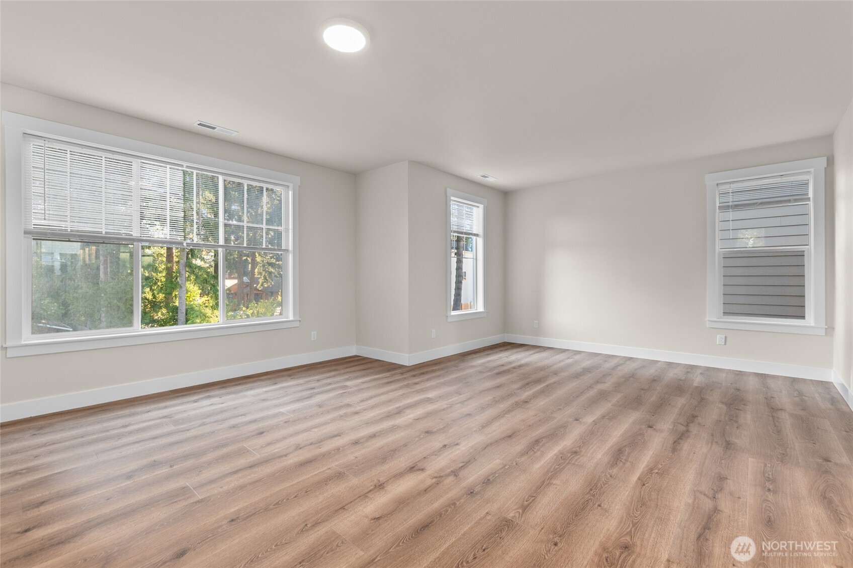 23205 89th Avenue W Unit: 8