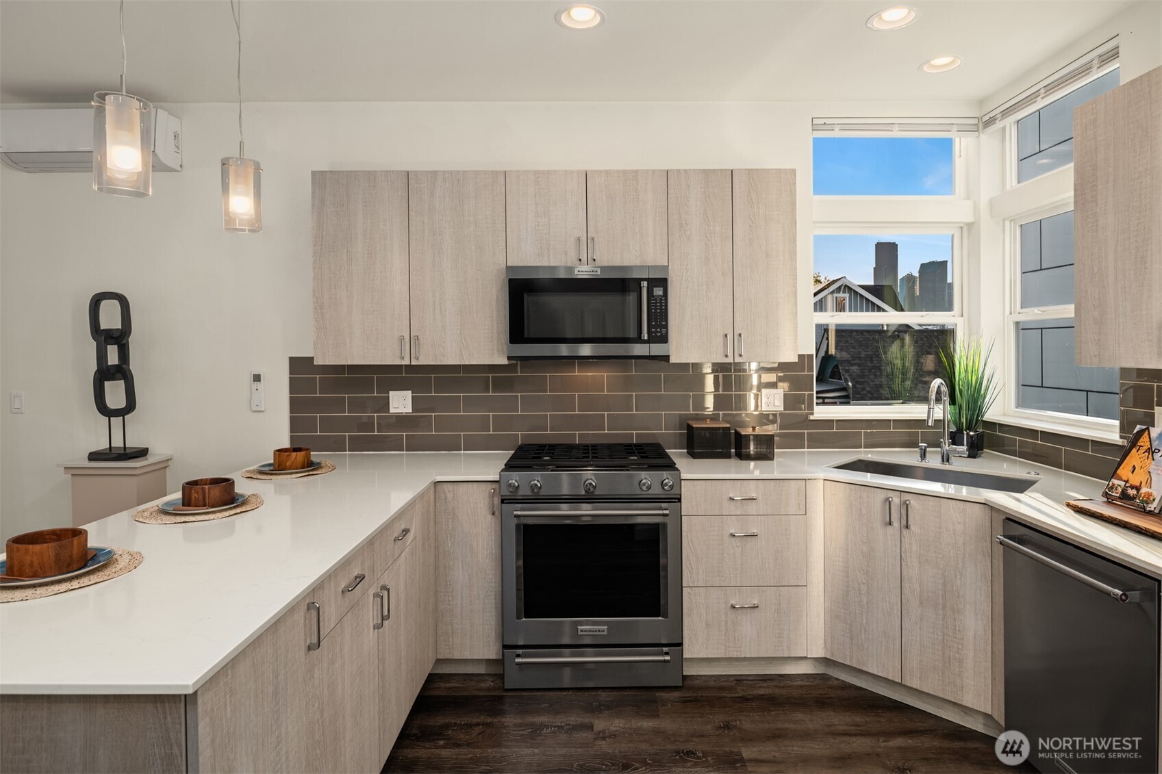 1631 S King Street Unit: C