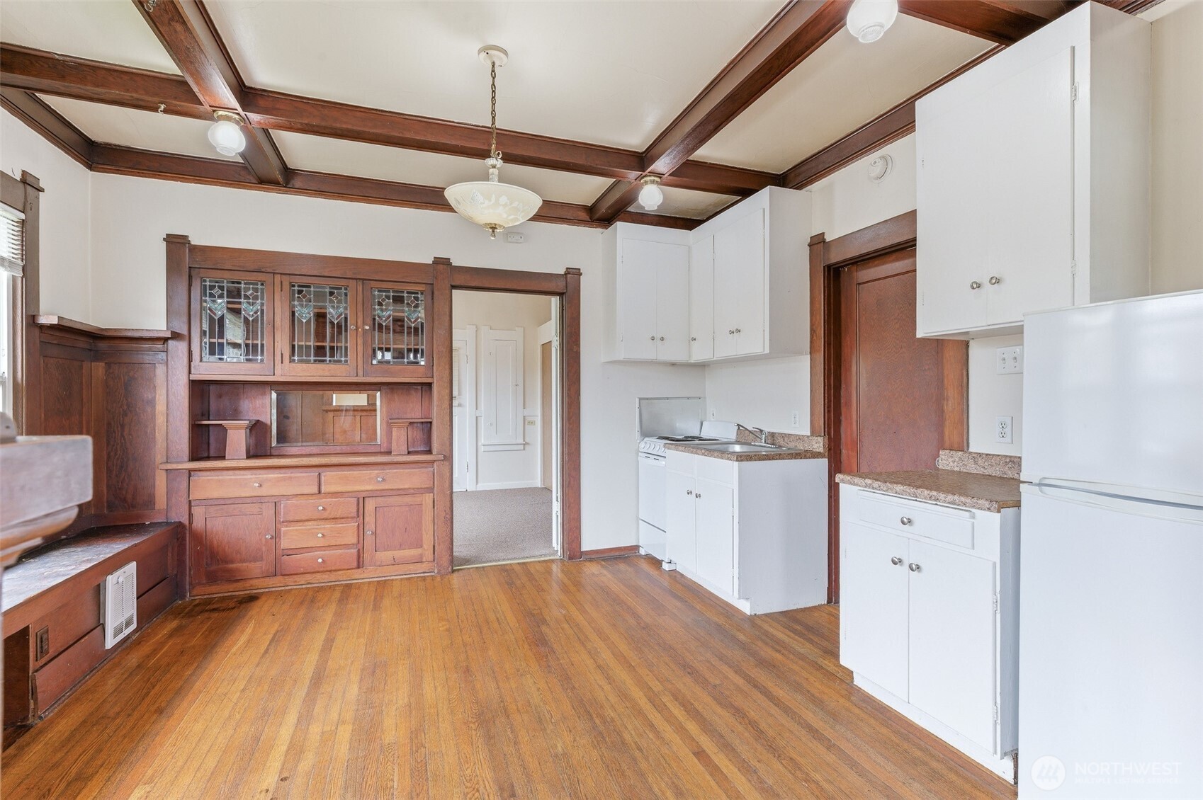2246 NW 63rd