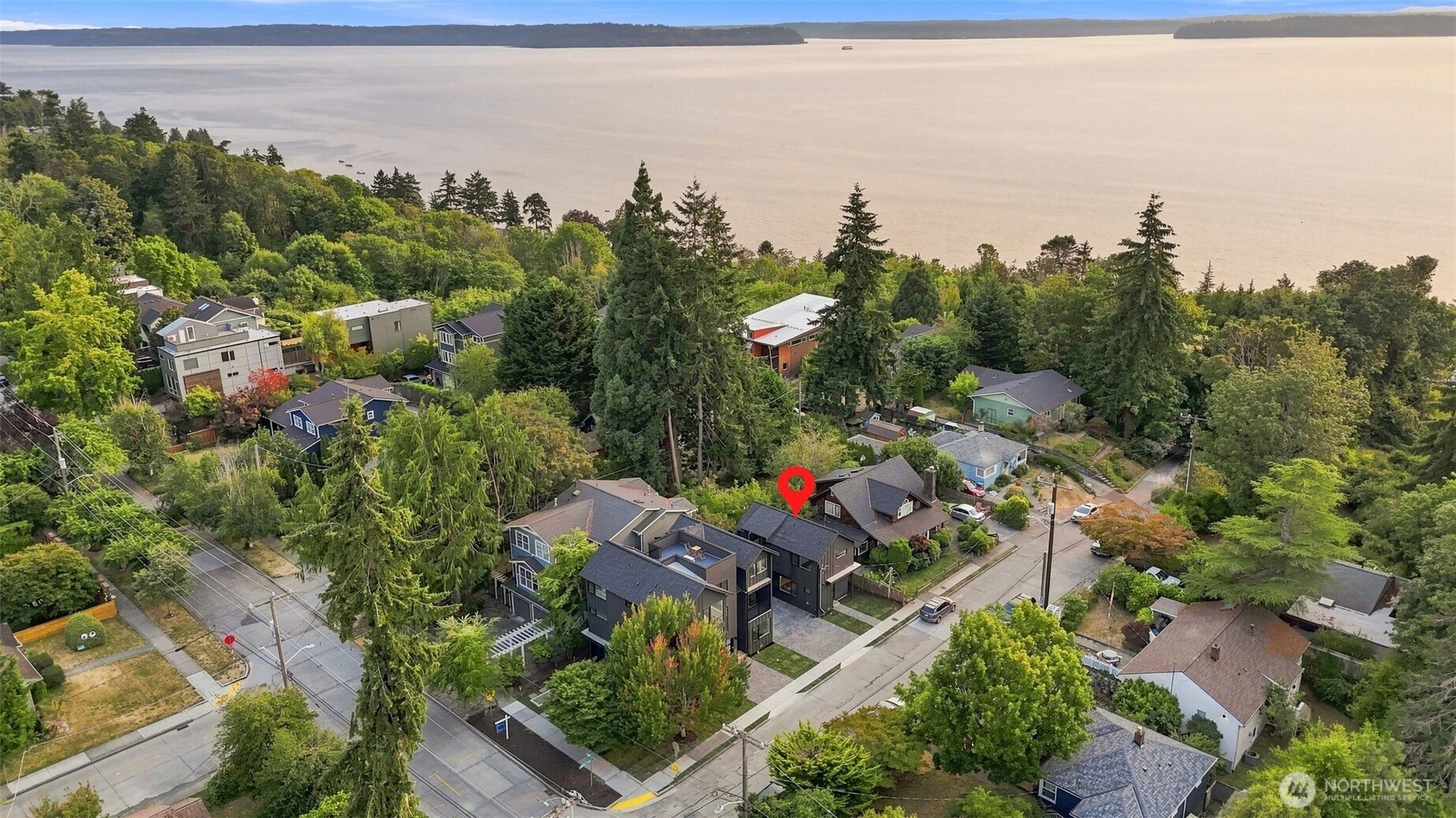 4909 SW Canada Drive