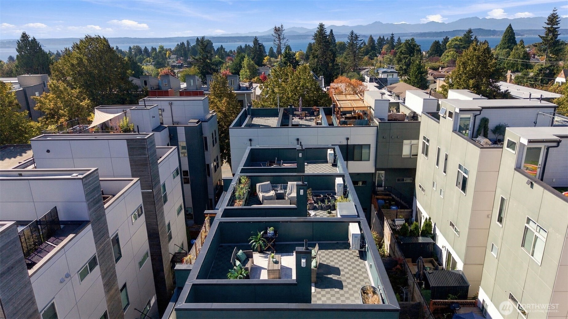 6016 California Avenue SW Unit: D