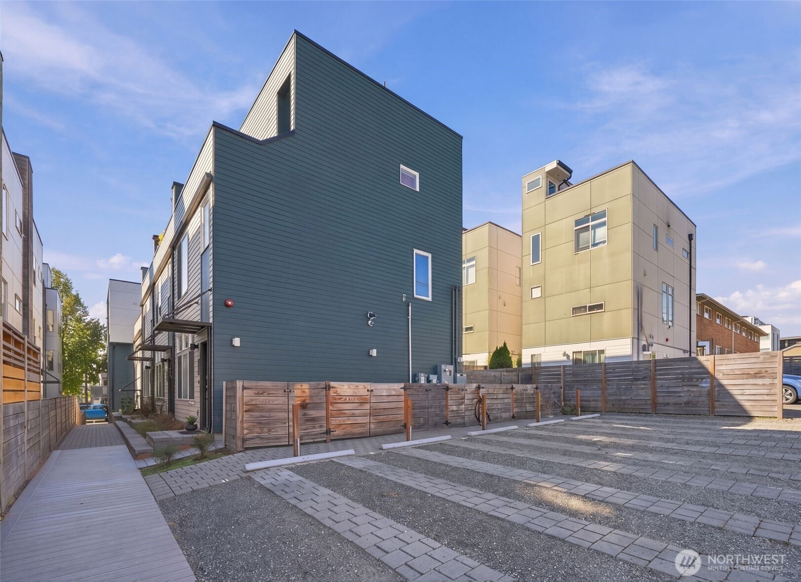 6016 California Avenue SW Unit: D