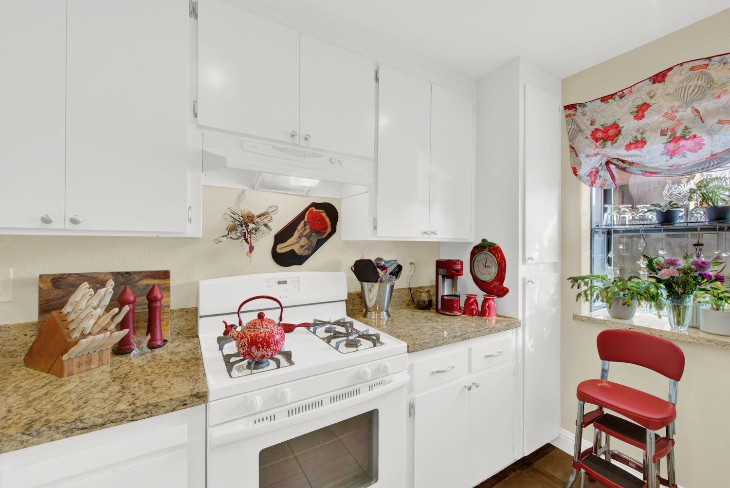 2128 Bueno Drive Unit: 30