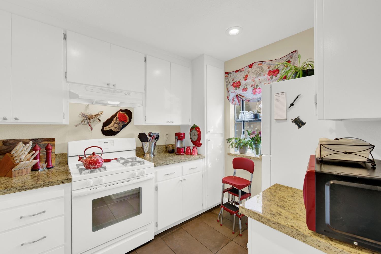 2128 Bueno Drive Unit: 30