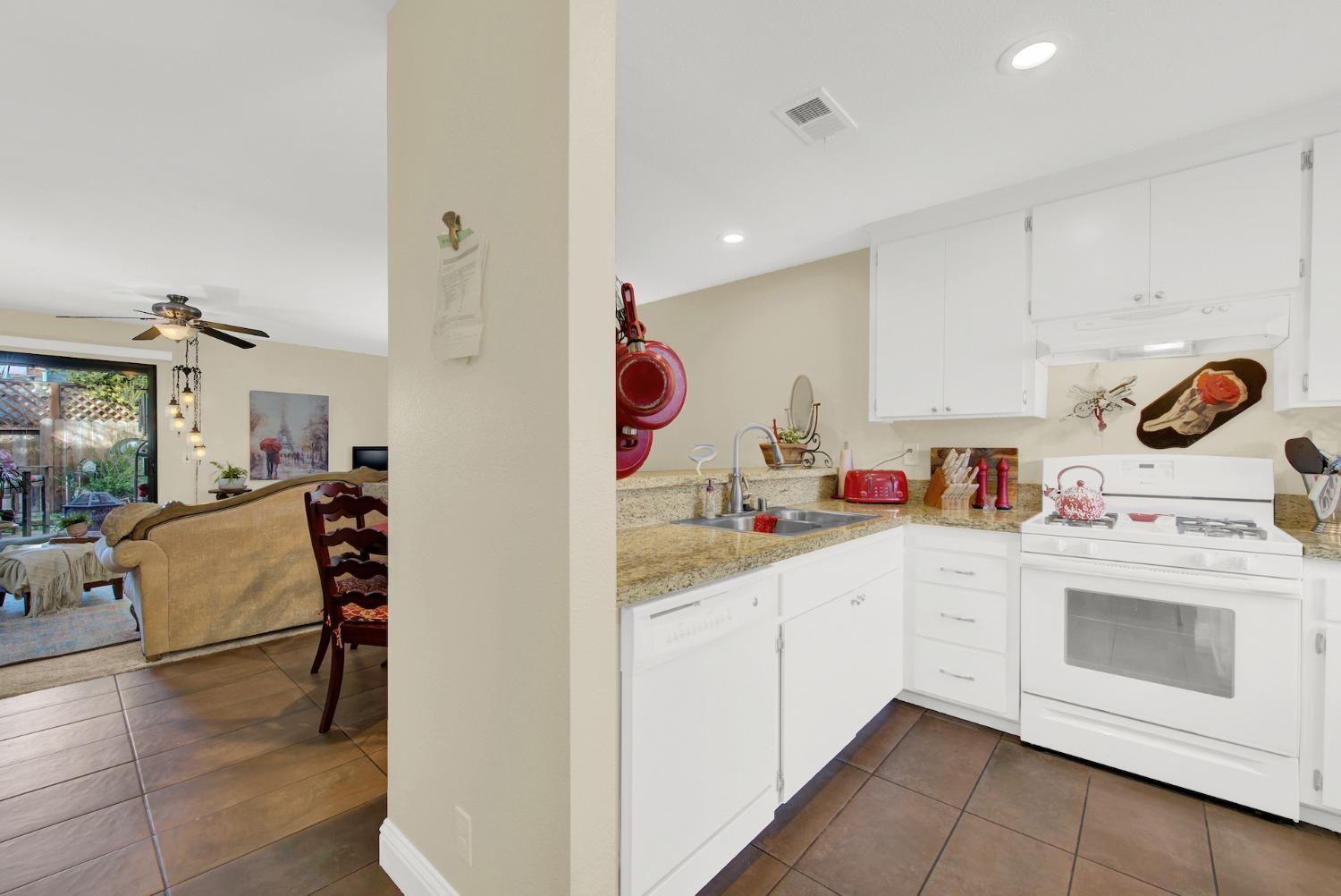 2128 Bueno Drive Unit: 30