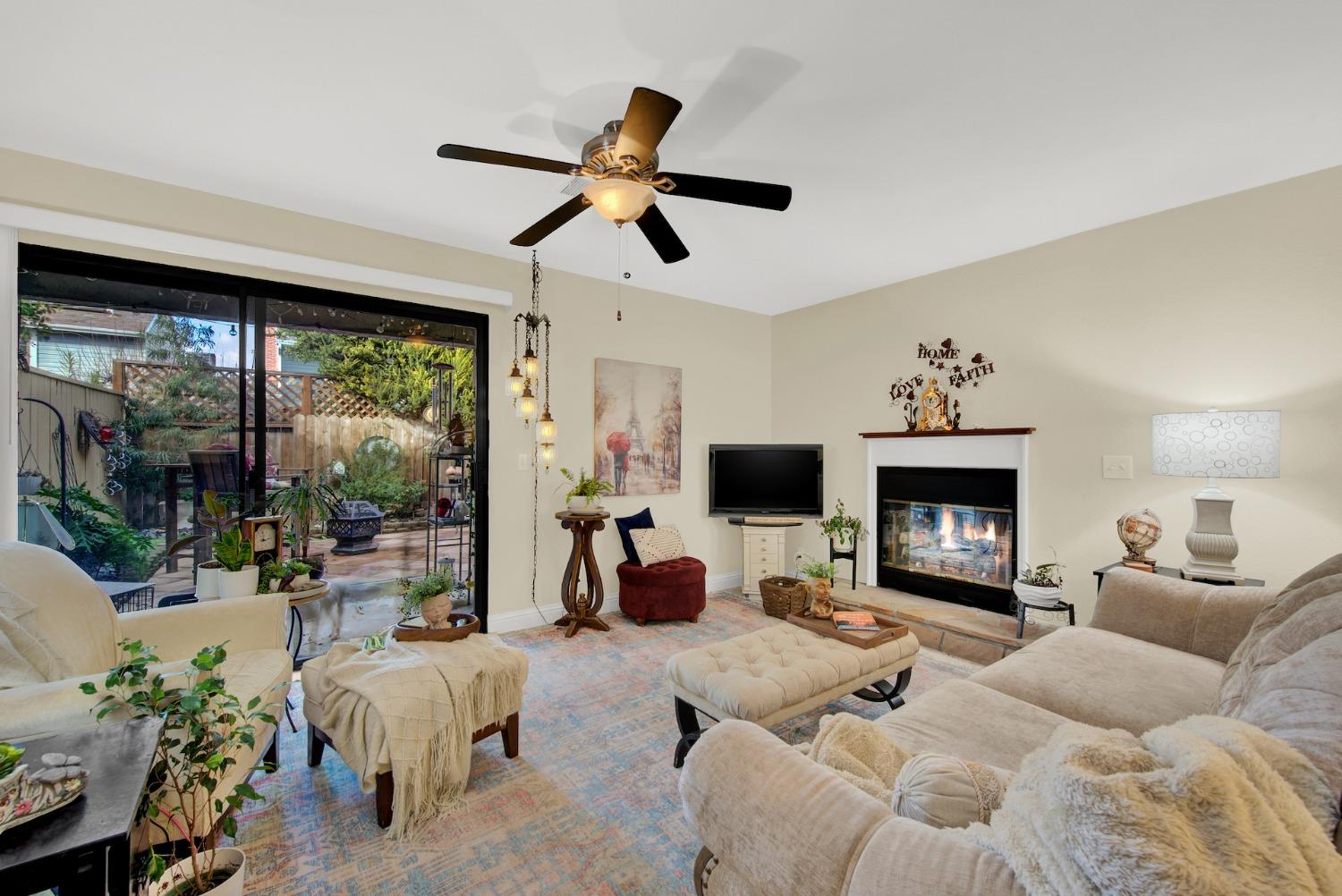 2128 Bueno Drive Unit: 30