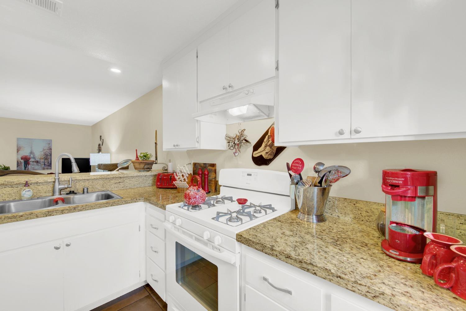 2128 Bueno Drive Unit: 30