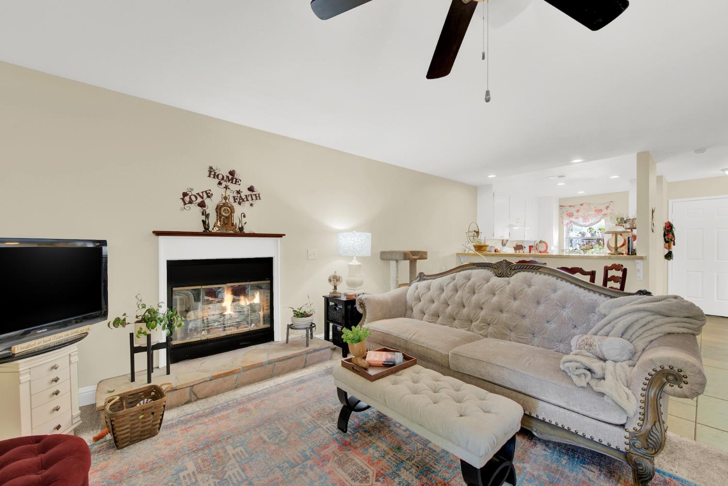 2128 Bueno Drive Unit: 30