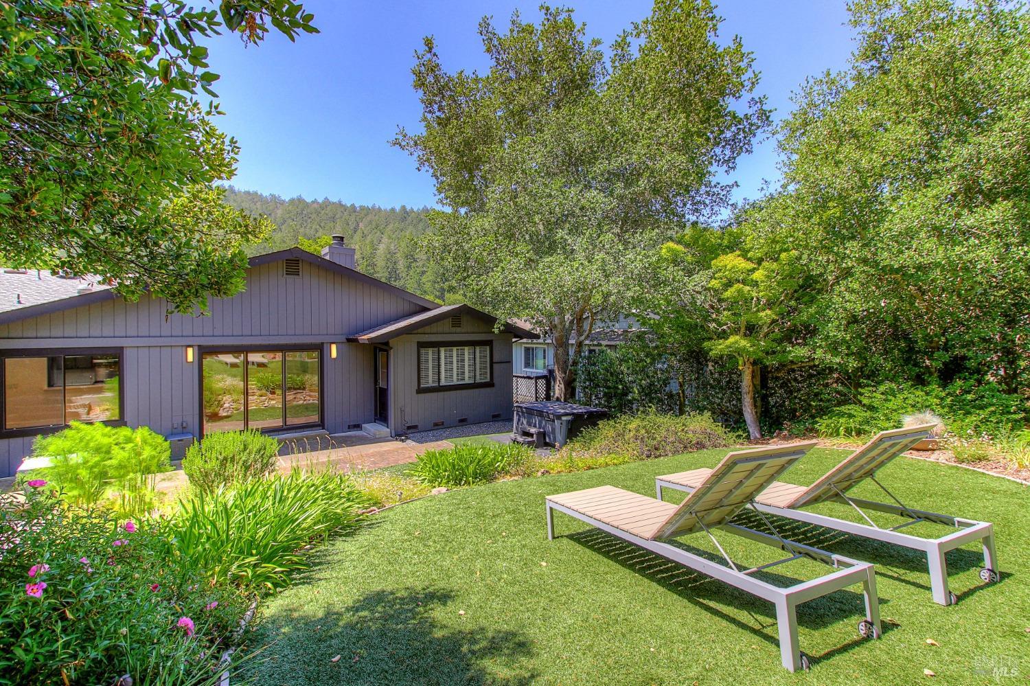 6353 Stone Bridge Rd