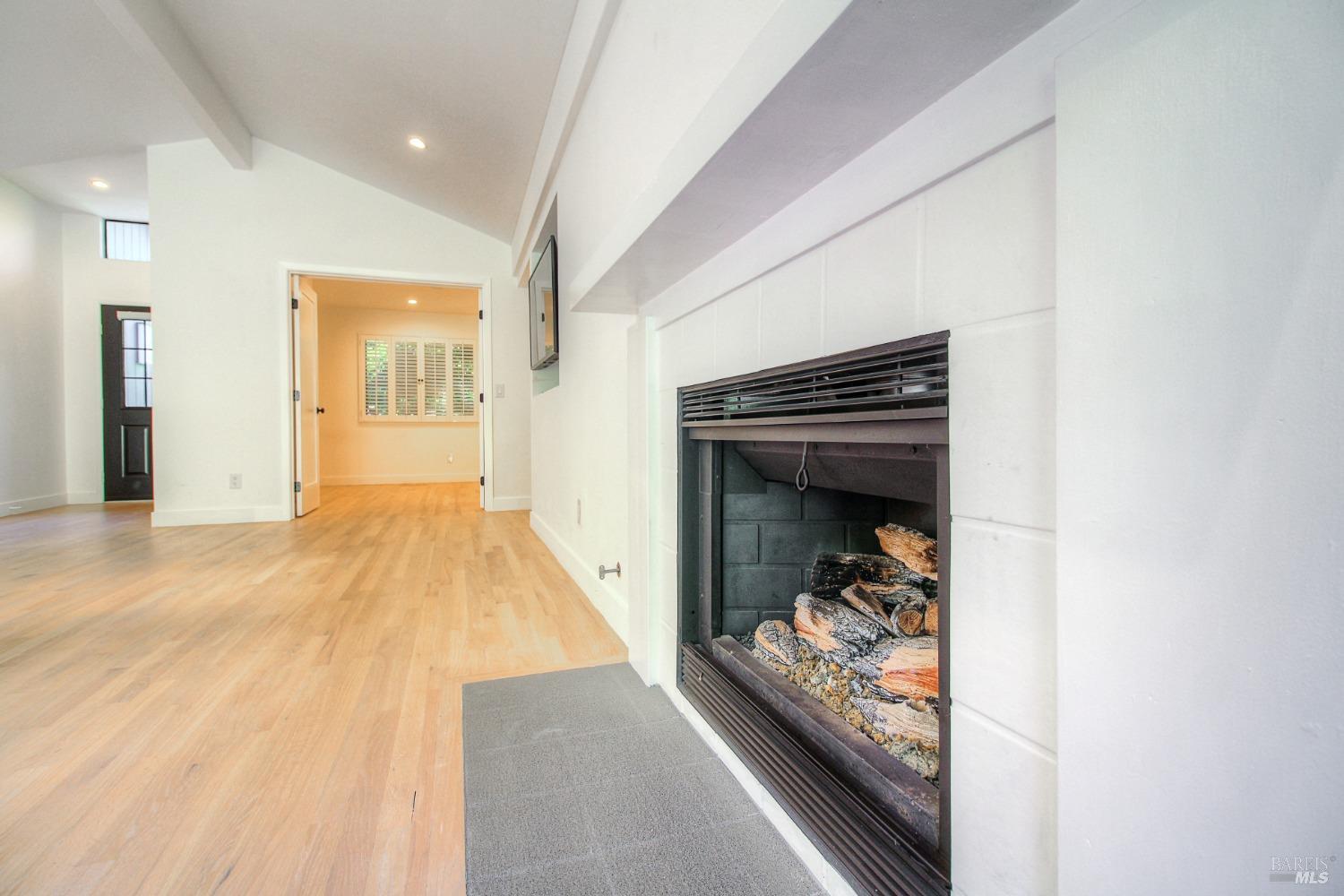 6353 Stone Bridge Rd