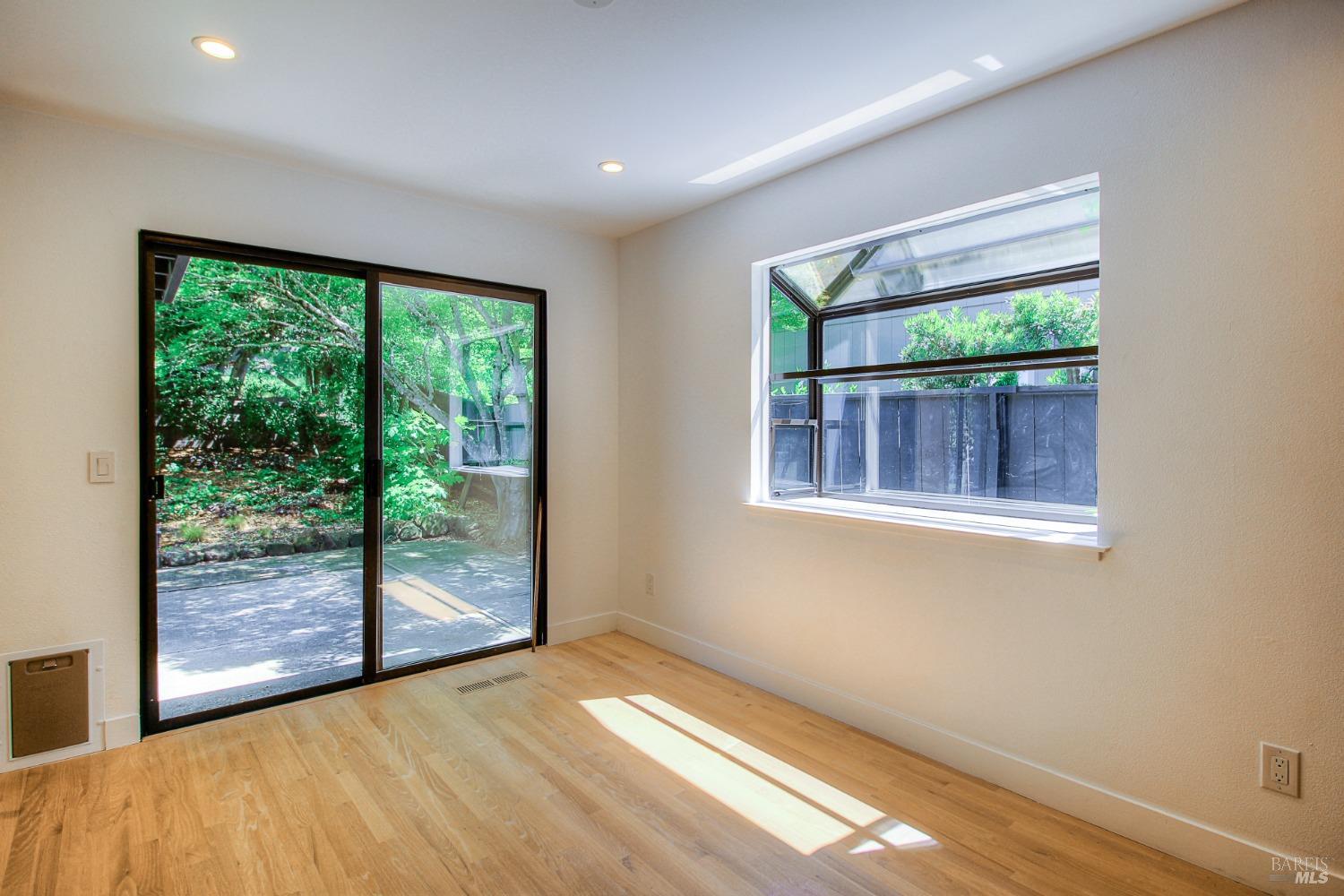 6353 Stone Bridge Rd