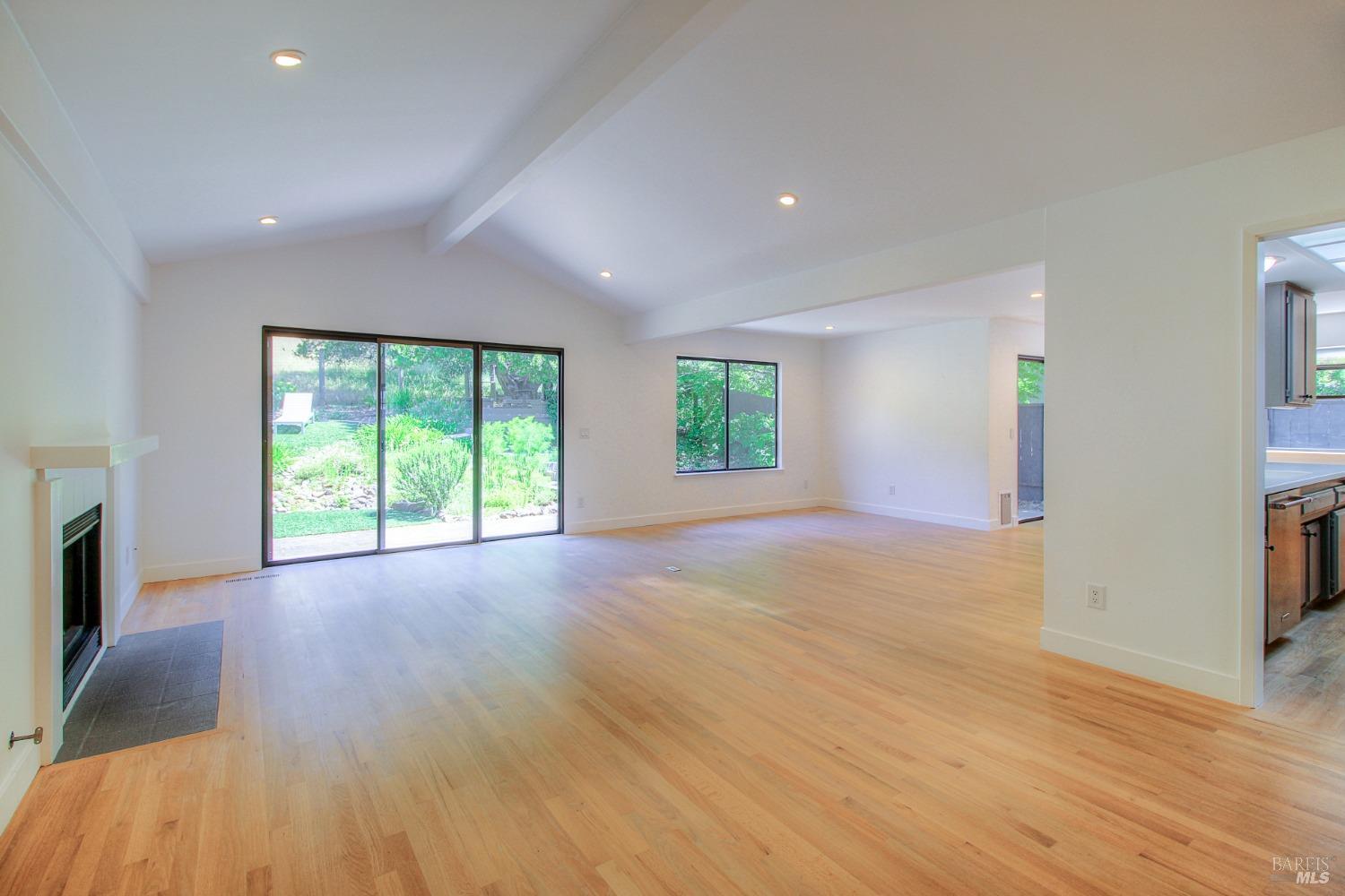 6353 Stone Bridge Rd