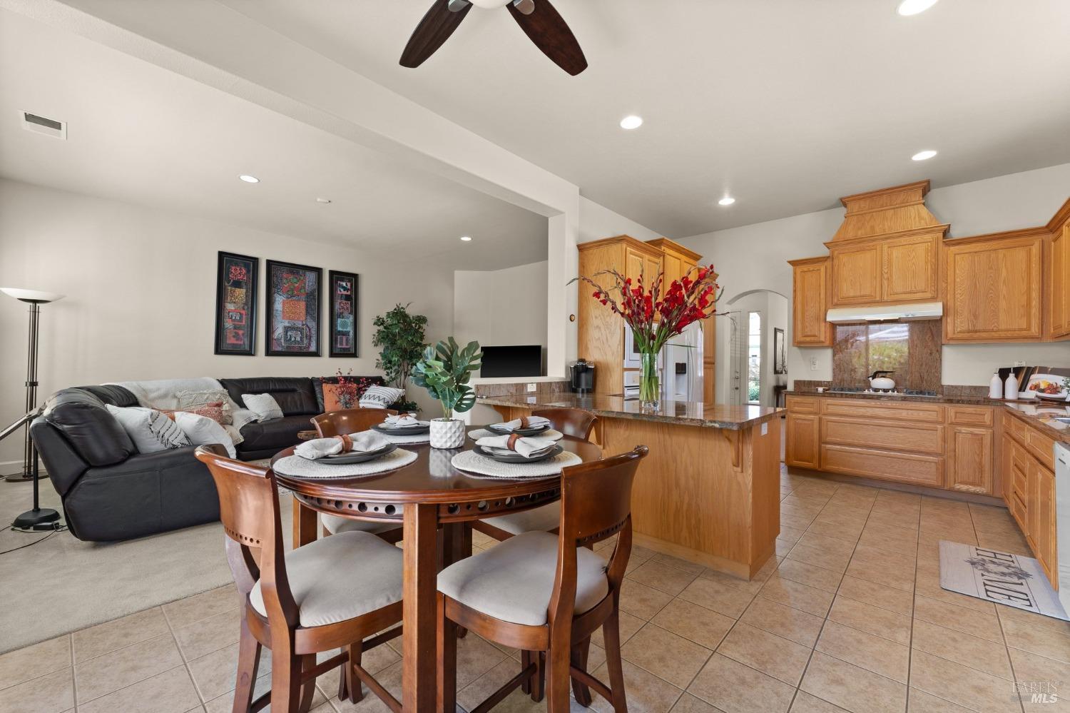 7563 Ferroggiaro Way