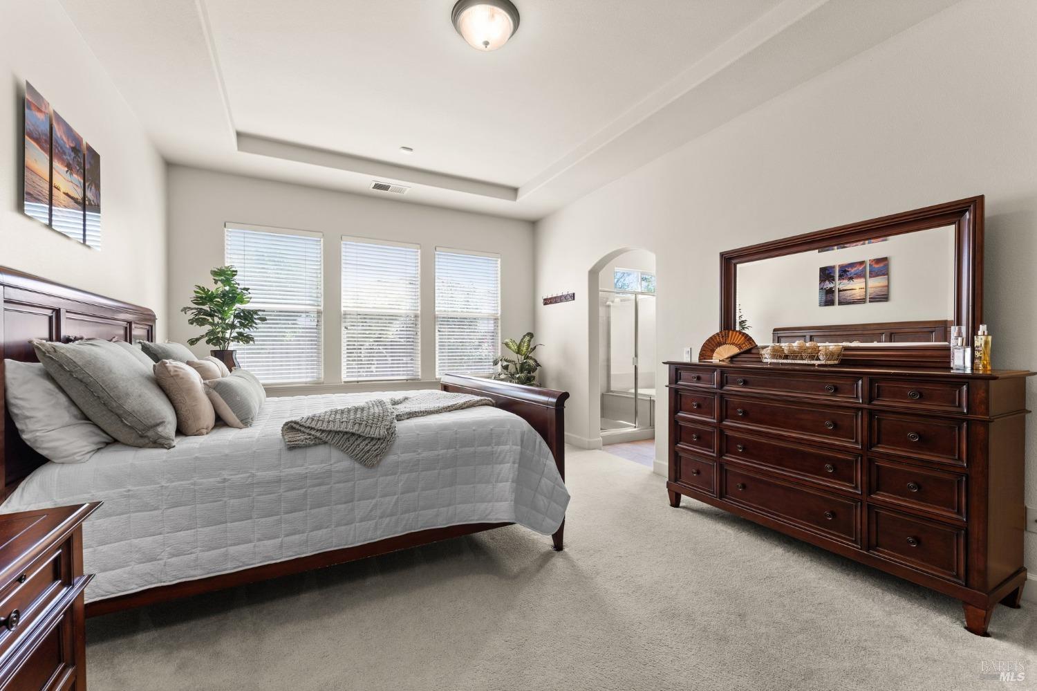 7563 Ferroggiaro Way