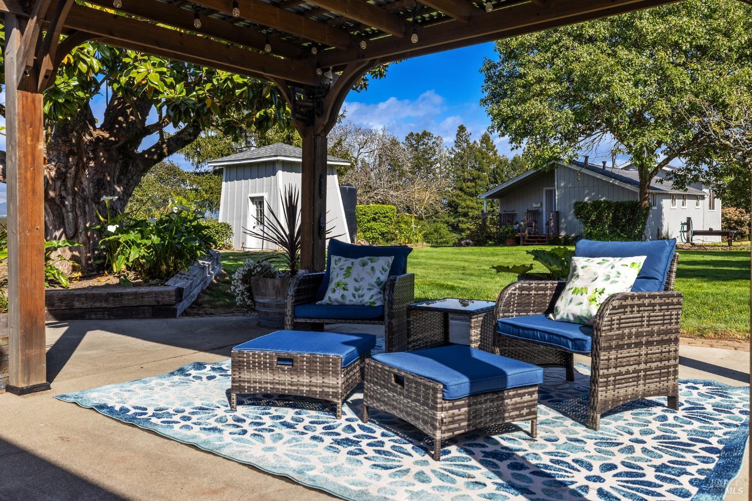 2855 Old Gravenstein Hwy