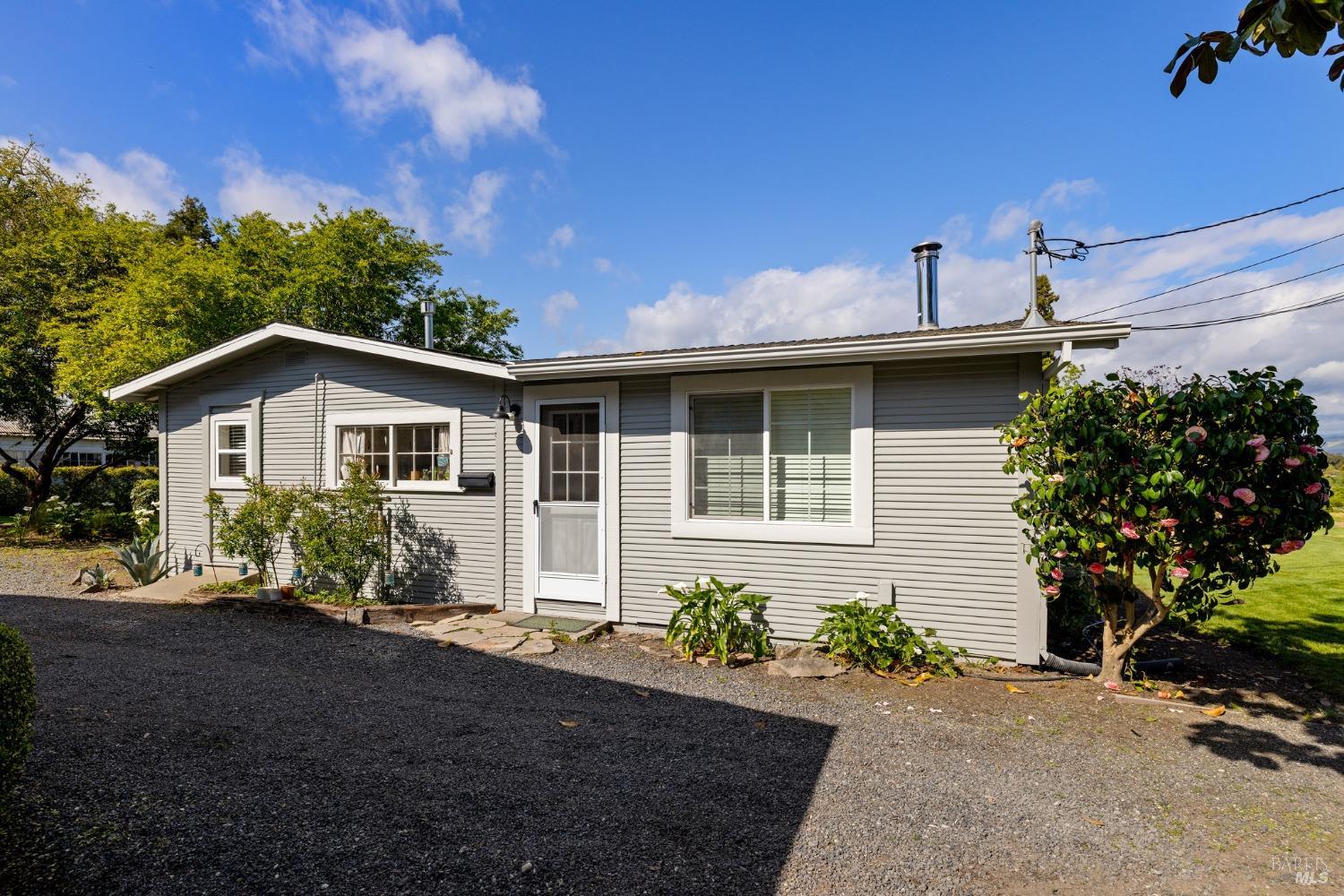 2855 Old Gravenstein Hwy