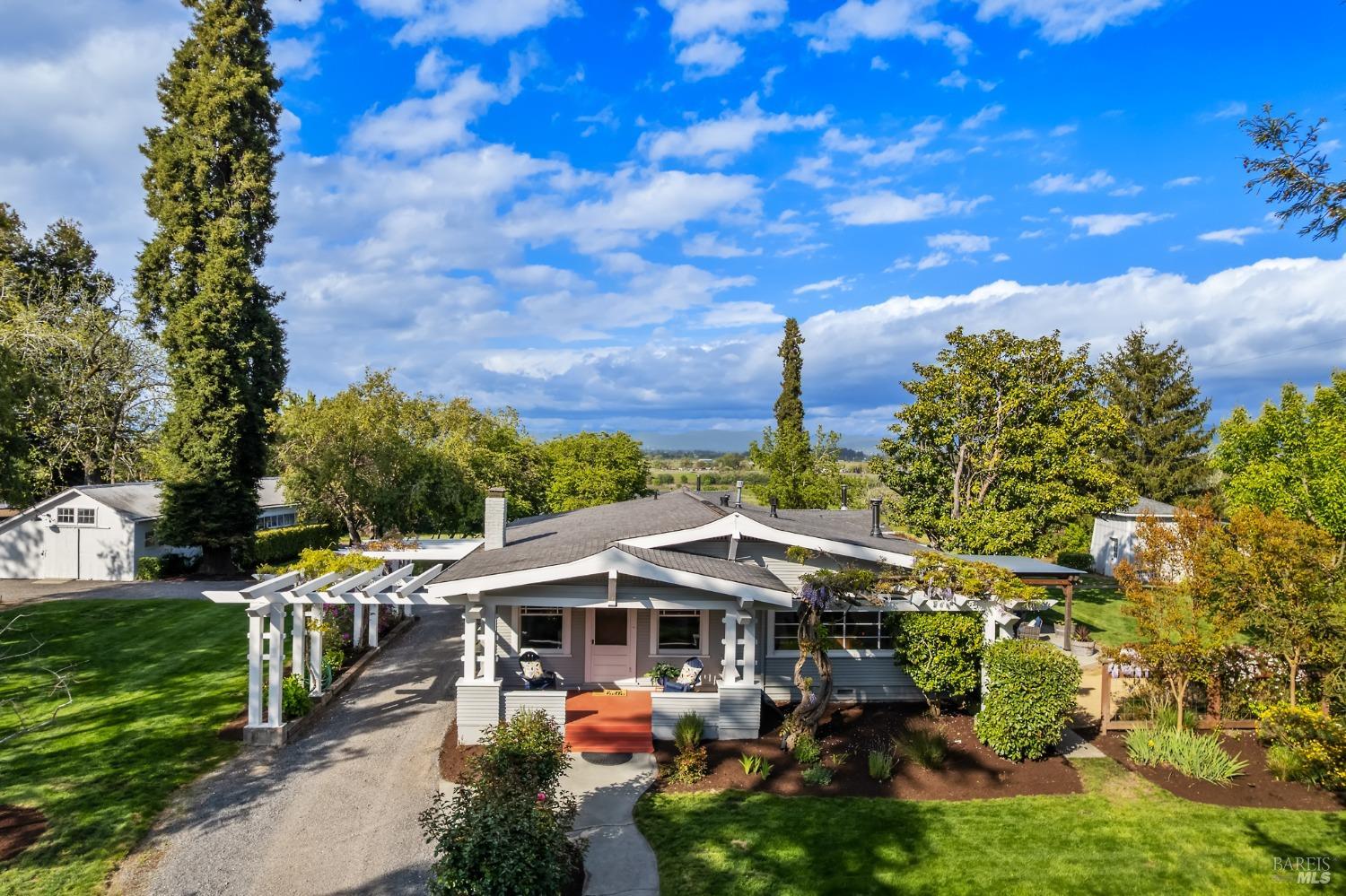 2855 Old Gravenstein Hwy