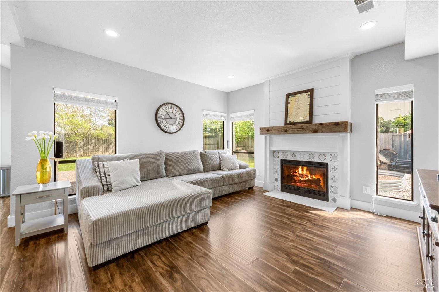 359 Marna Dr