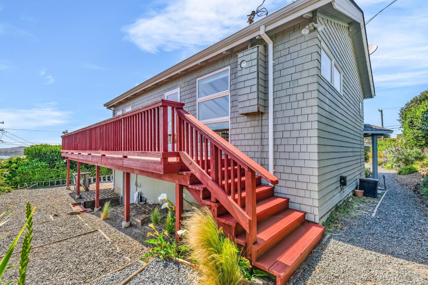 320 Taylor St
