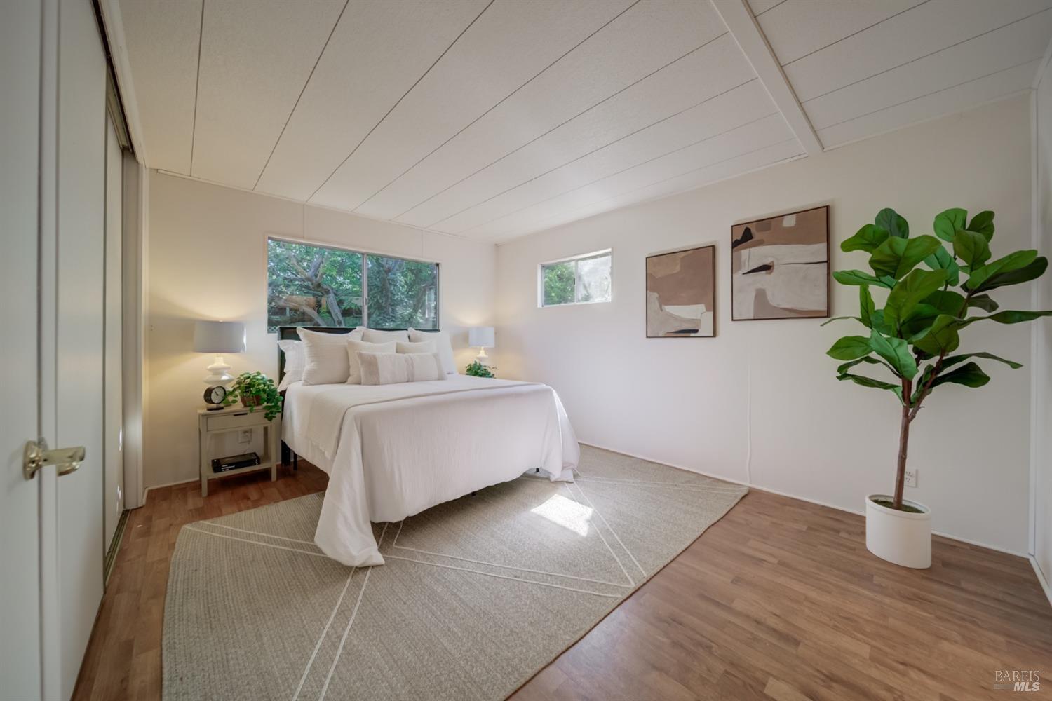 6468 Washington St #122