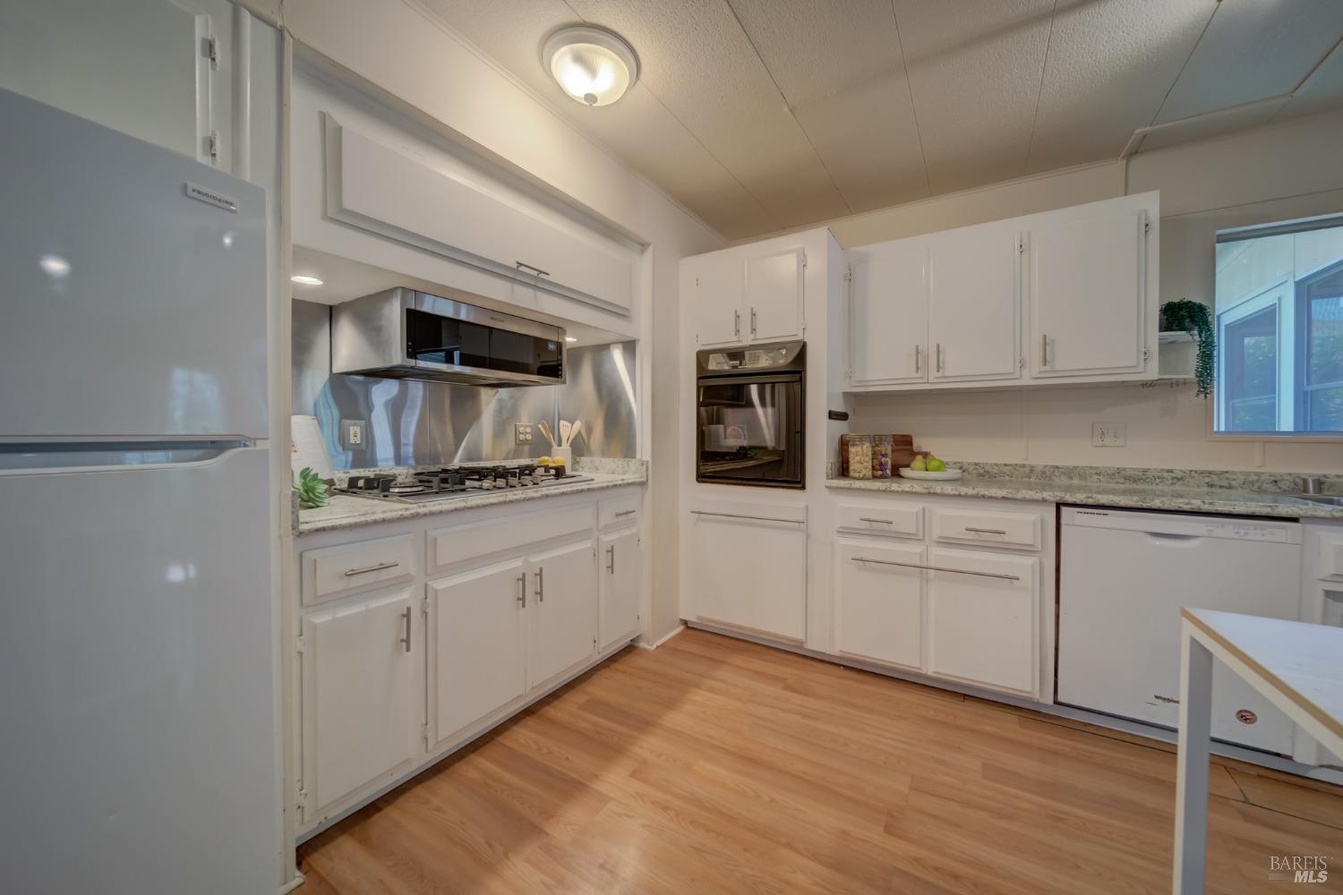 6468 Washington St #122