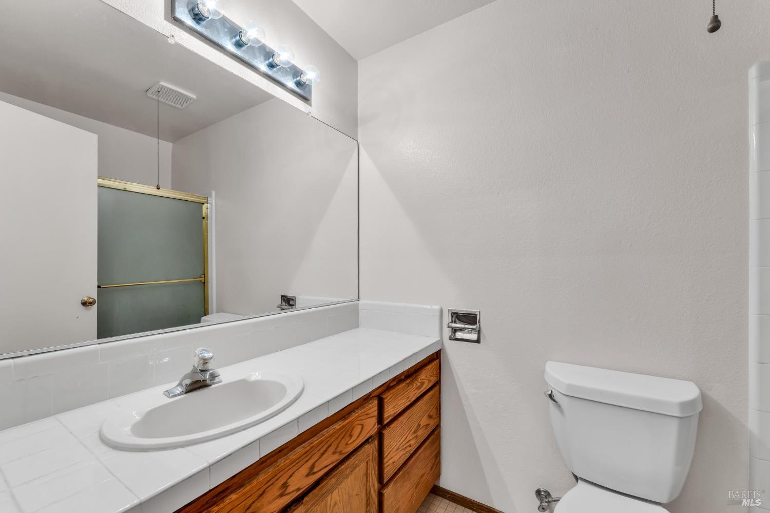 901 Russell Ave #212