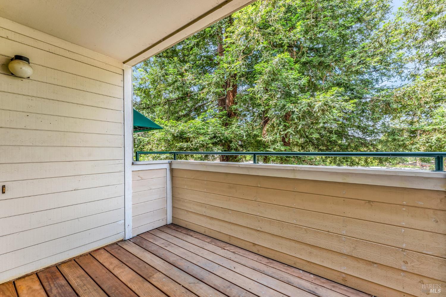 901 Russell Ave #212