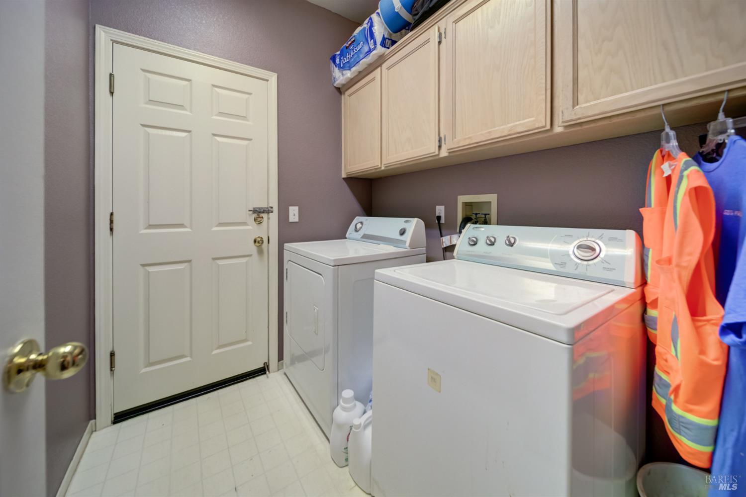 2601 Lawndale Ct