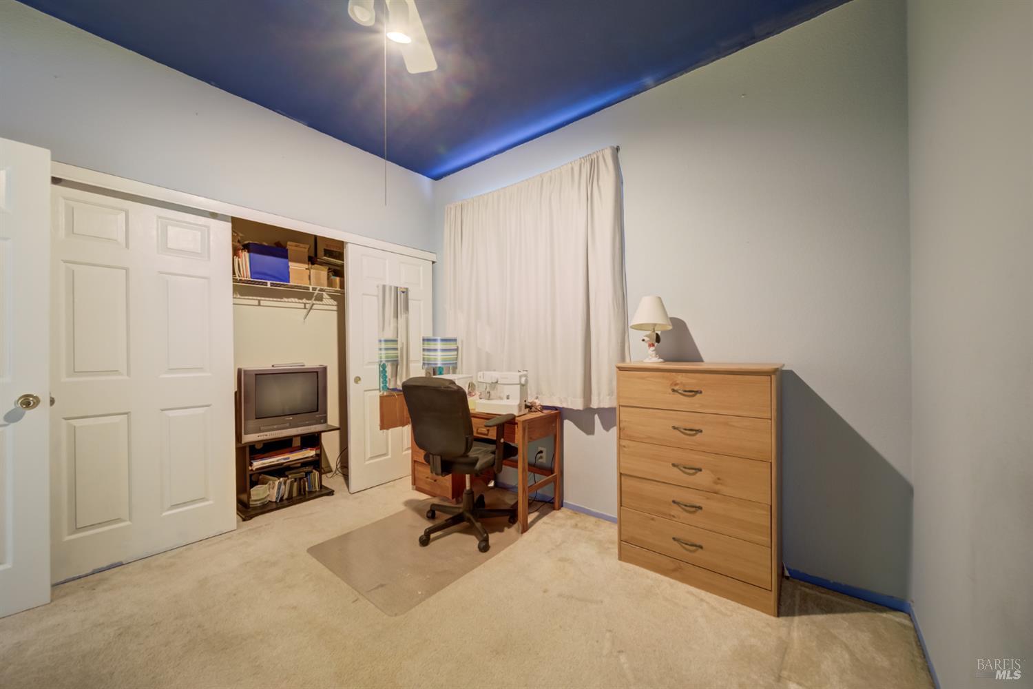 2601 Lawndale Ct