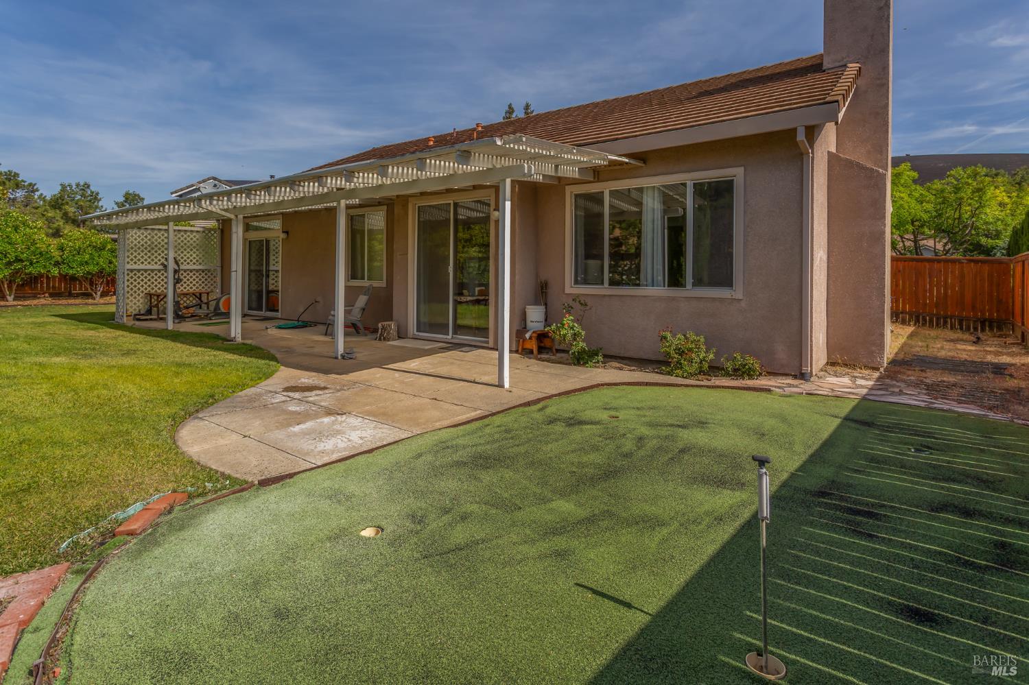 2601 Lawndale Ct