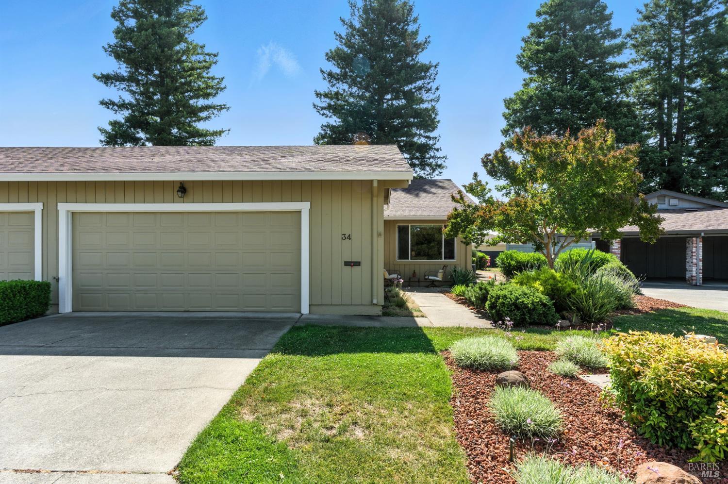34 Aspen Meadows Cir