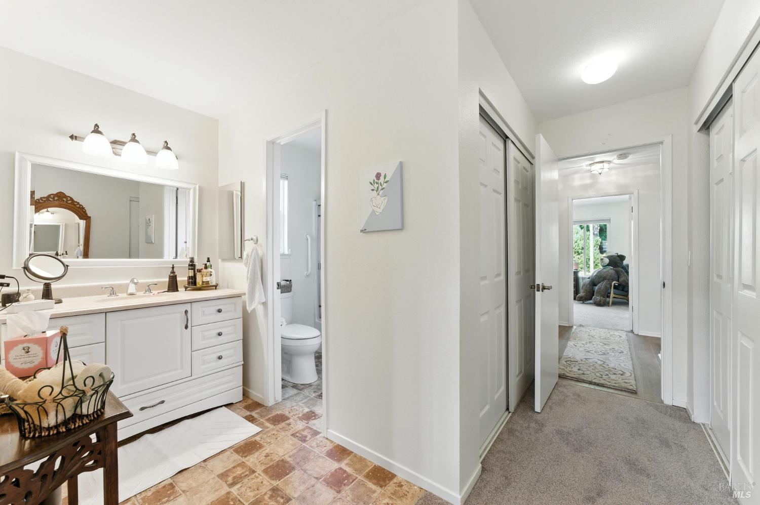 34 Aspen Meadows Cir