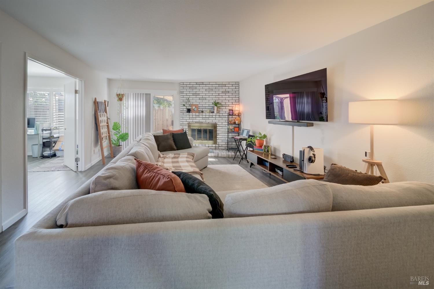 2813 Sundown Cir