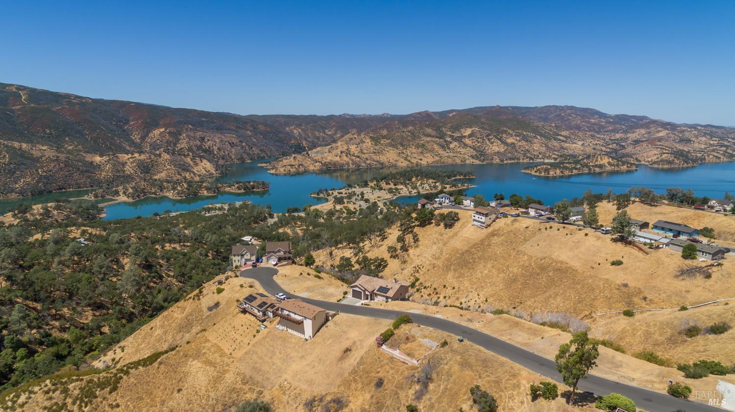 1135 Rimrock Dr