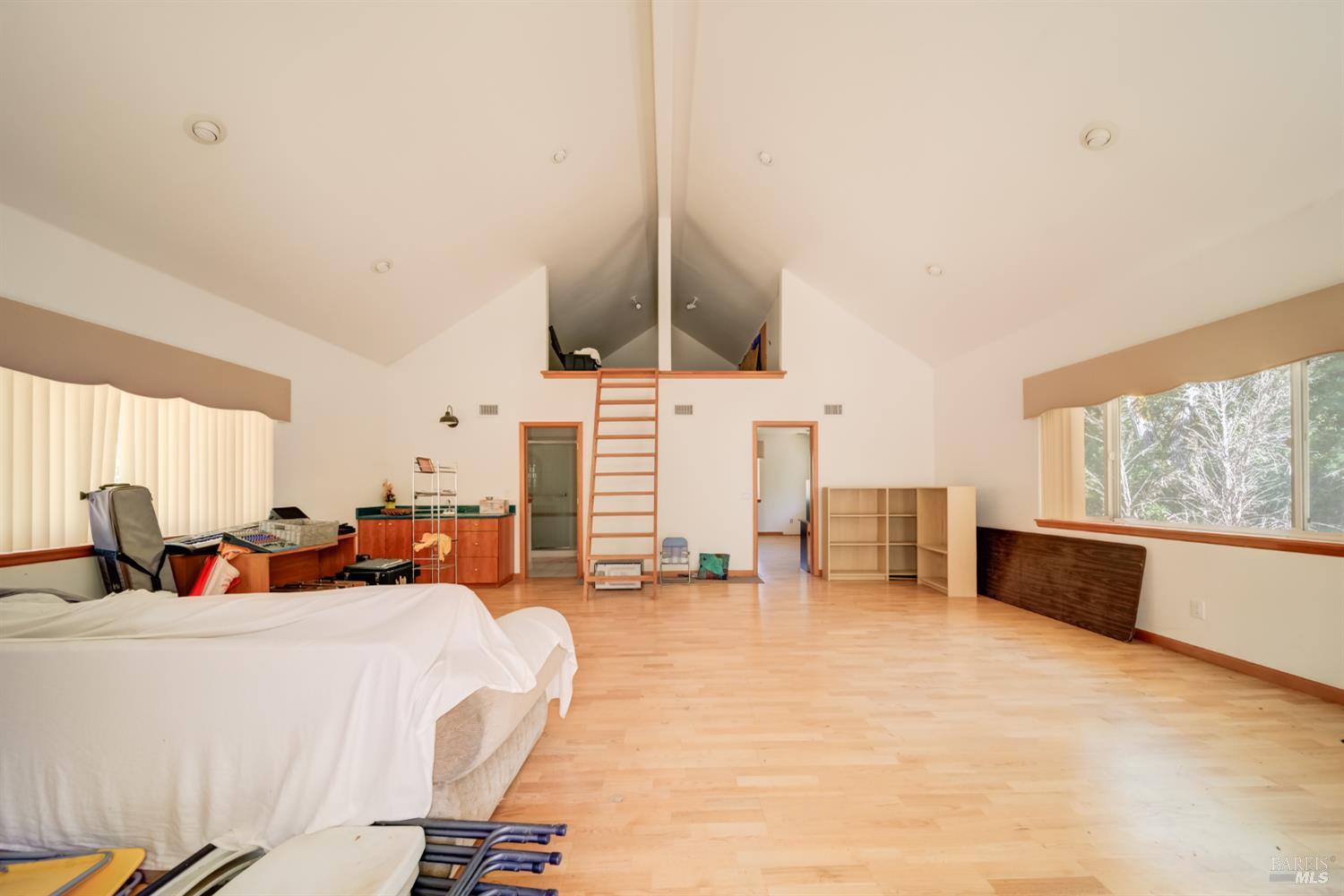 5950 State Highway 128