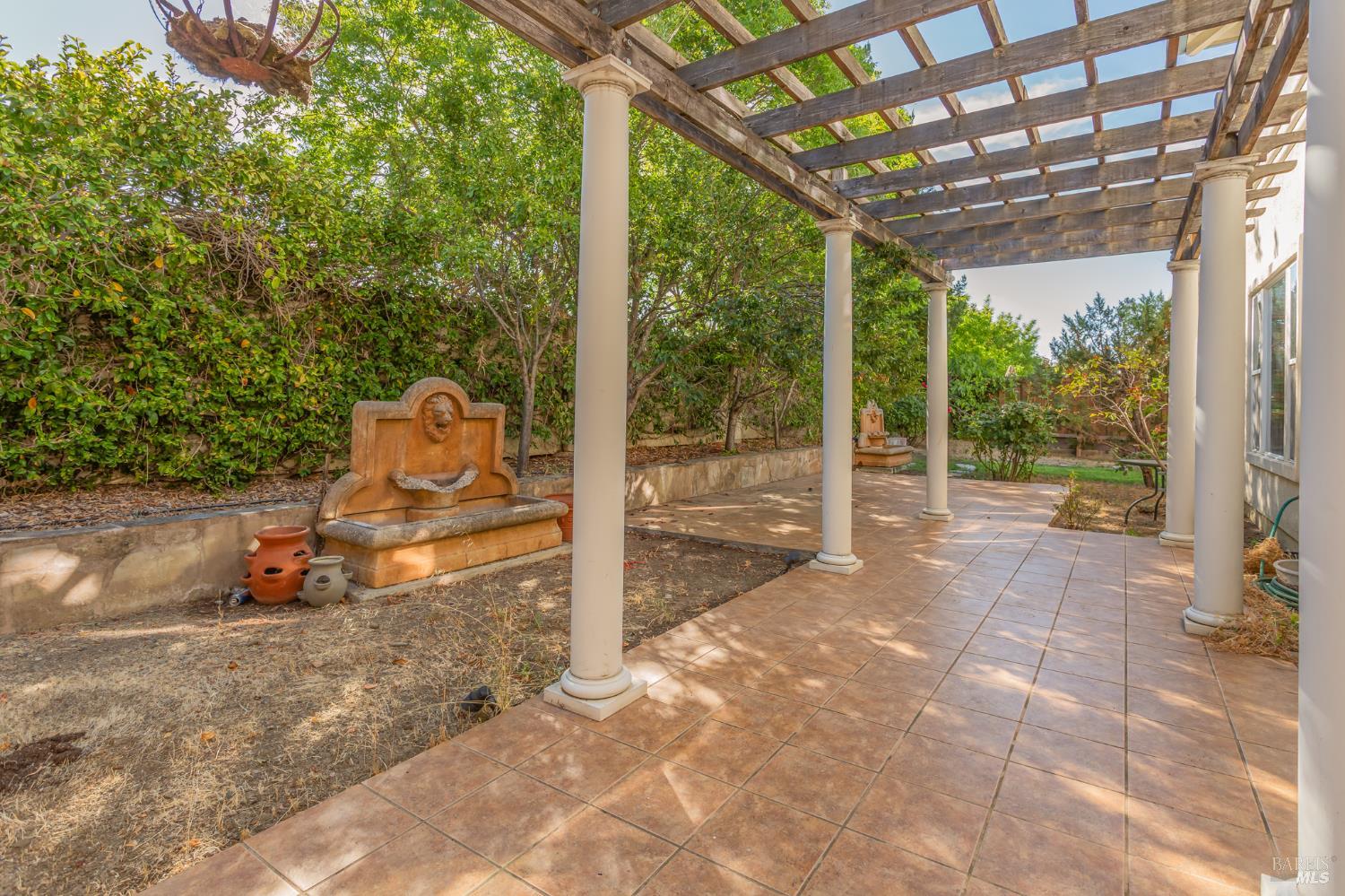 208 Verona Way