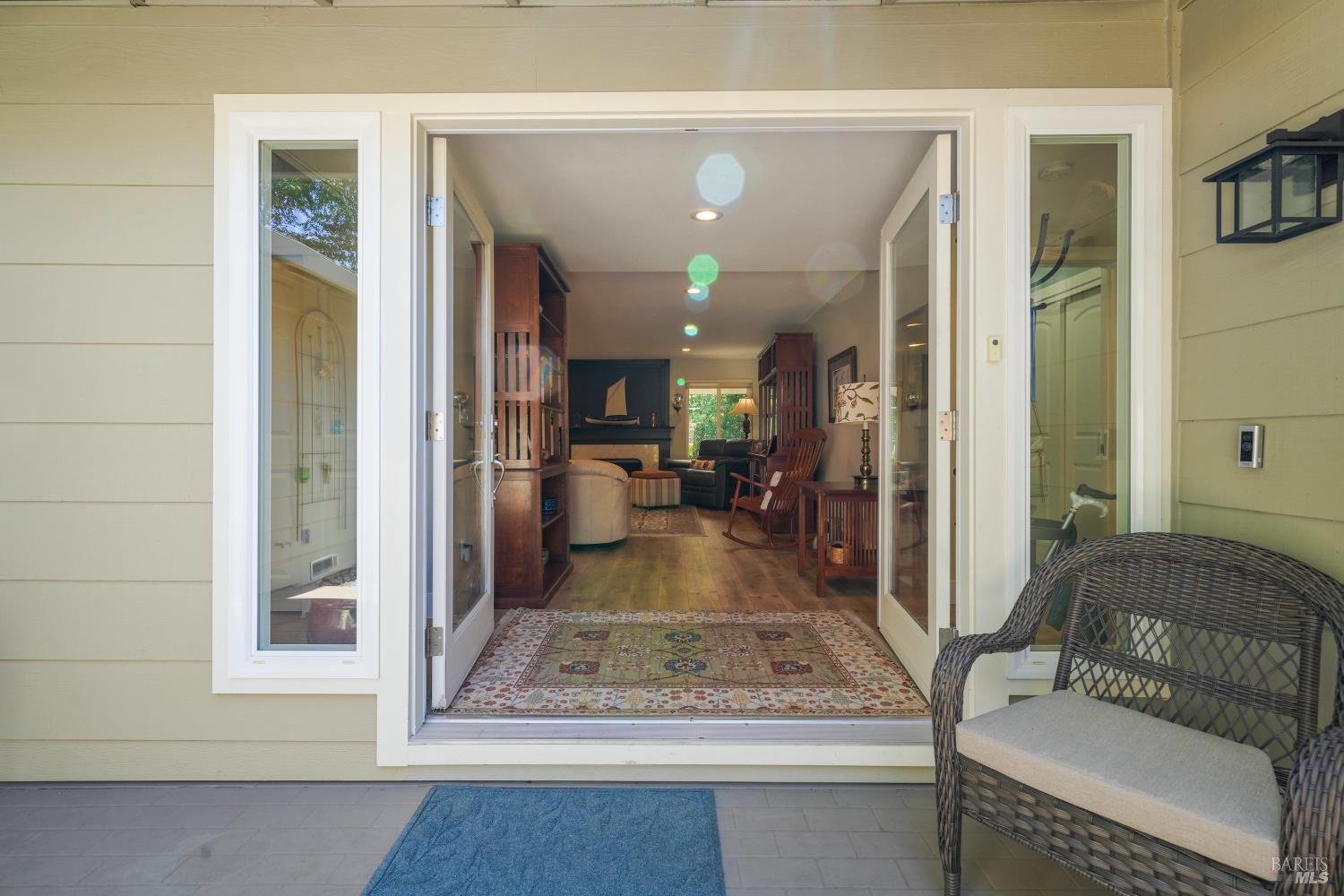 6493 Meadowridge Ct