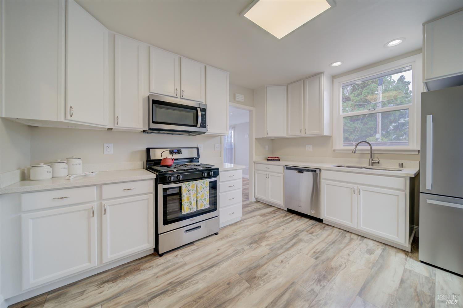 2328 Napa St