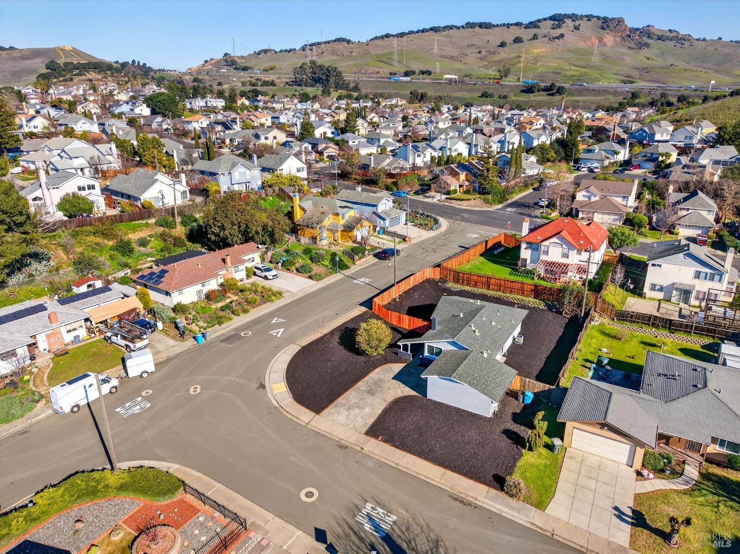 138 Dieninger Street