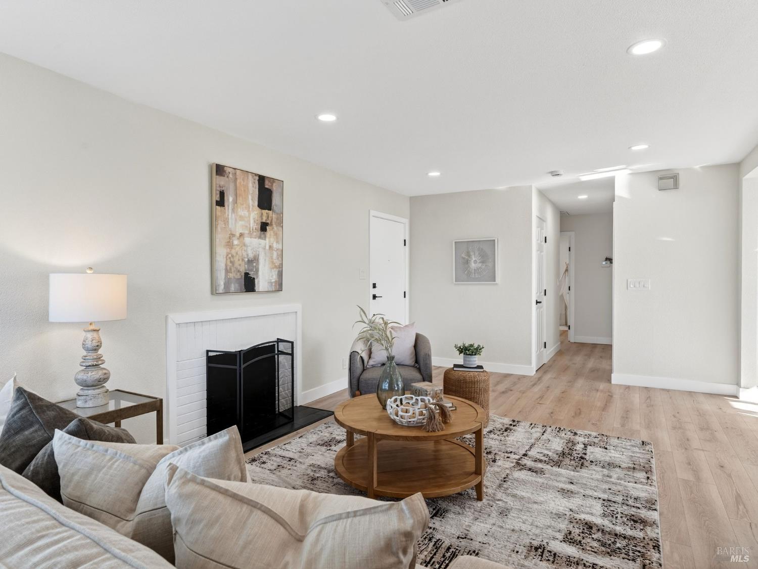 138 Dieninger Street