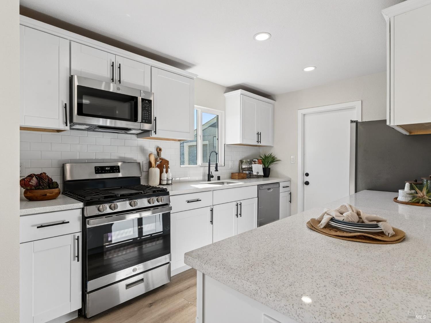 138 Dieninger Street