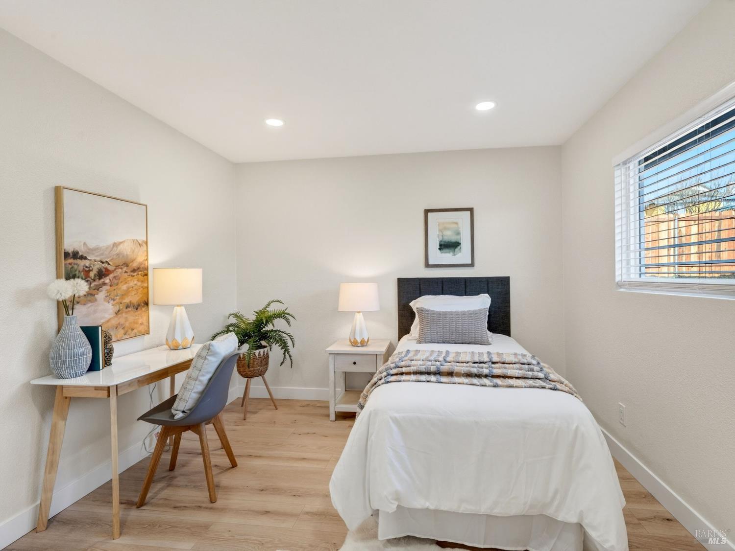 138 Dieninger Street