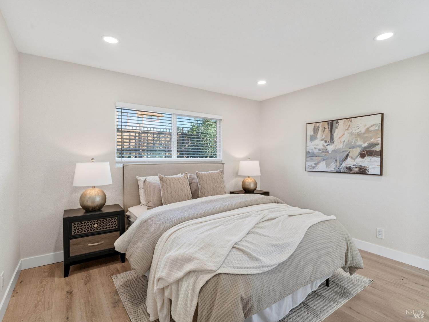 138 Dieninger Street