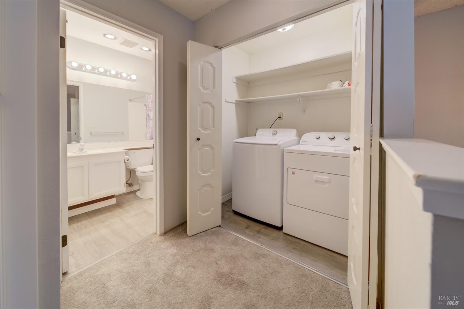 2827 Sunburst Drive