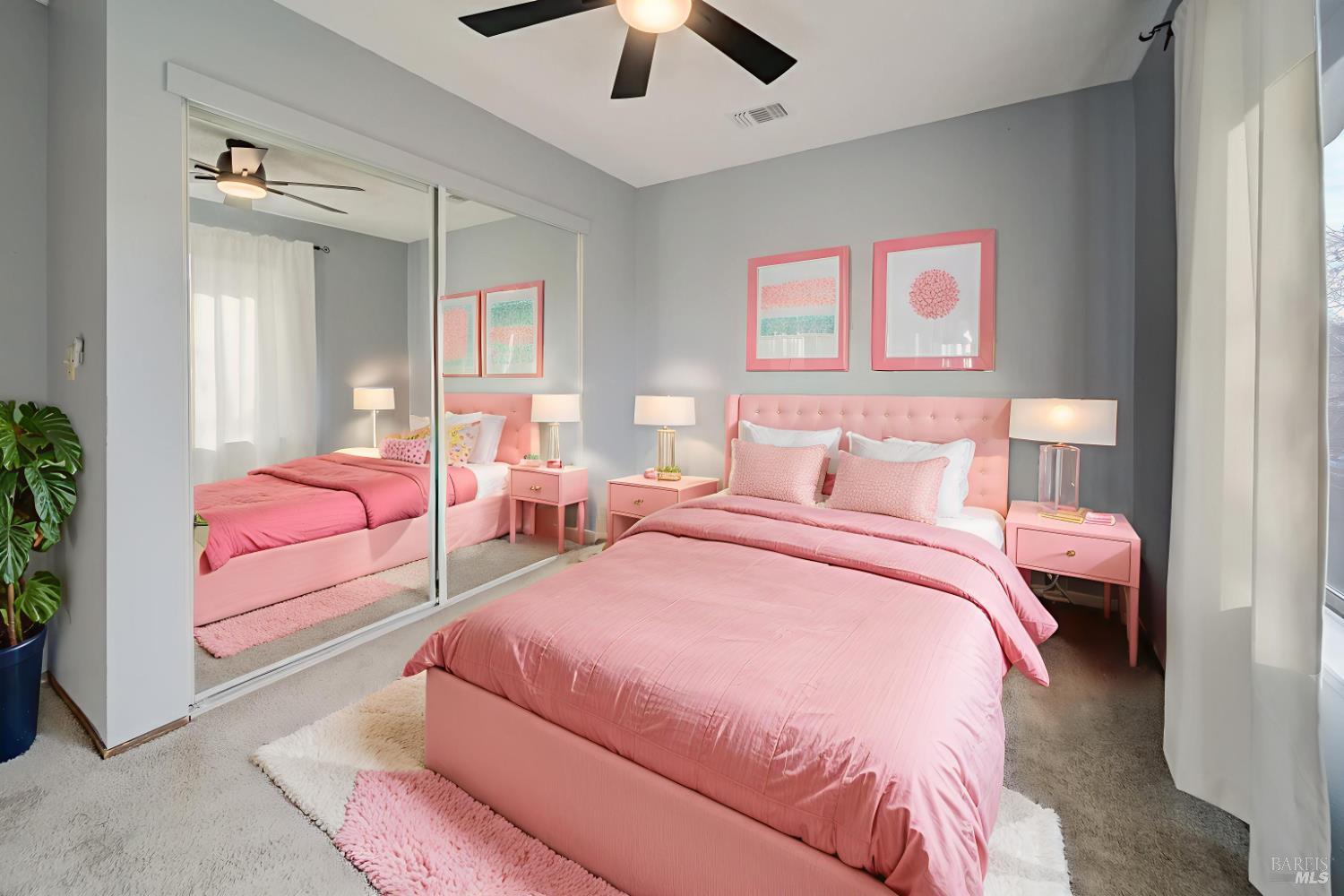 2827 Sunburst Drive