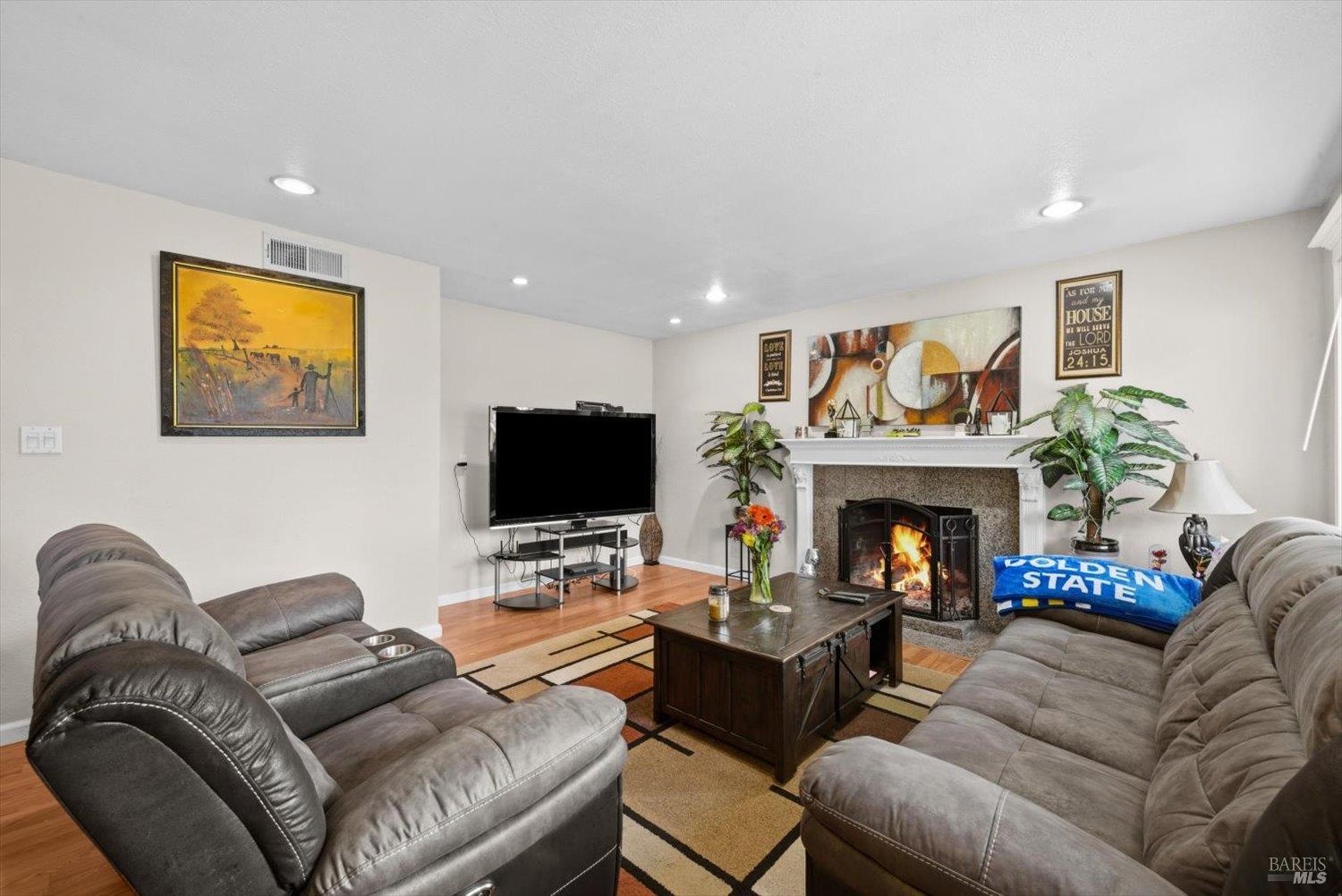 443 Hartwick Lane