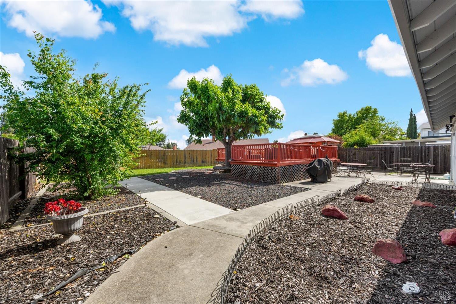 443 Hartwick Lane